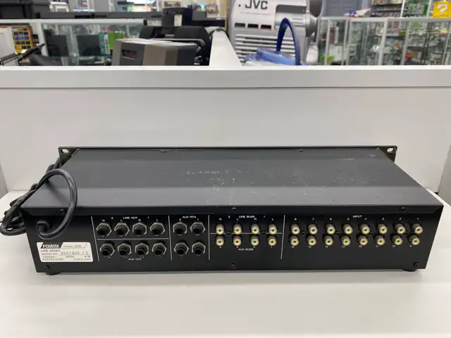 Fostex 2016 Line Mixer in Pro Audio & Recording Equipment in City of Toronto - Image 3