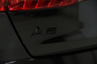 Traction intégrale Audi quattro / Black optics / Sieges massages en cuir Valcona / Apple Carplay + A... (image 8)