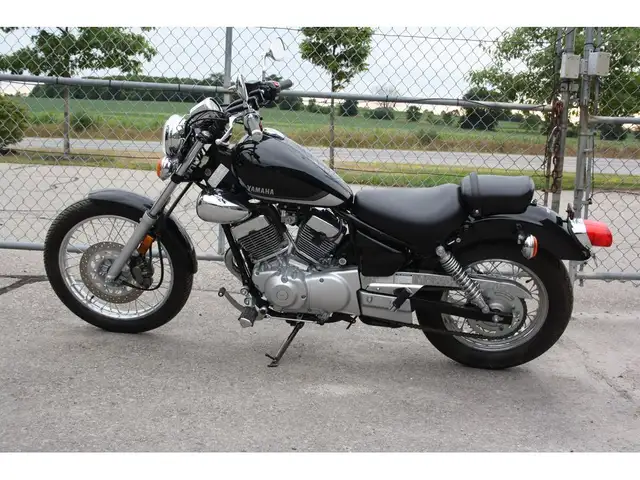 2023 Yamaha V-Star 250 LIKE NEW ENTRY LEVEL CRUISER in Street, Cruisers & Choppers in Guelph - Image 3