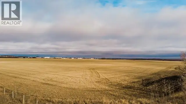 9300 69 Avenue Clairmont, Alberta in Land for Sale in Grande Prairie - Image 7