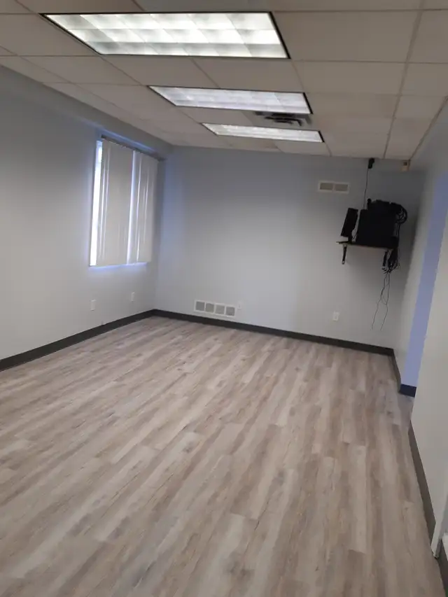 8.00 per Sq. Ft.plus TMI, Office,Warehouse,Shop,3471 Sq. Ft.63611989235329124