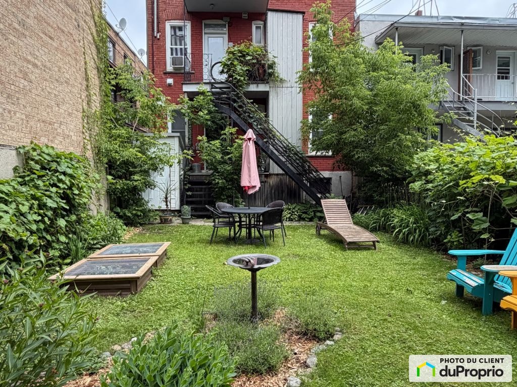 $849,950 - Duplex for sale in Ahuntsic / Cartierville — photo 2