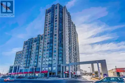 This Beautiful Spacious 2 Brm 2 Bath Plus Large Den Condo ( can be converted to third bedroom) Situa...