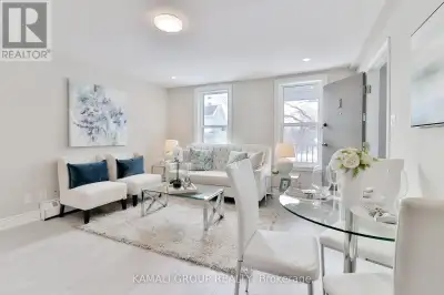 UNIT 1 - 81 MCMILLAN DRIVE Oshawa (O'Neill), Ontario