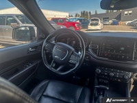 This Dodge Durango boasts a Regular Unleaded V-8 5.7 L/345 engine powering this Automatic transmissi... (image 8)