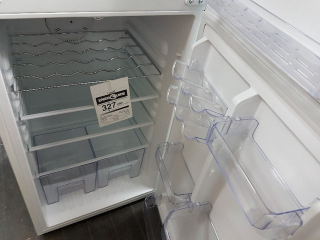 Fridges. Fridges. Freezer dans Vaisselle et articles de cuisine  à Ville de Toronto - Image 4