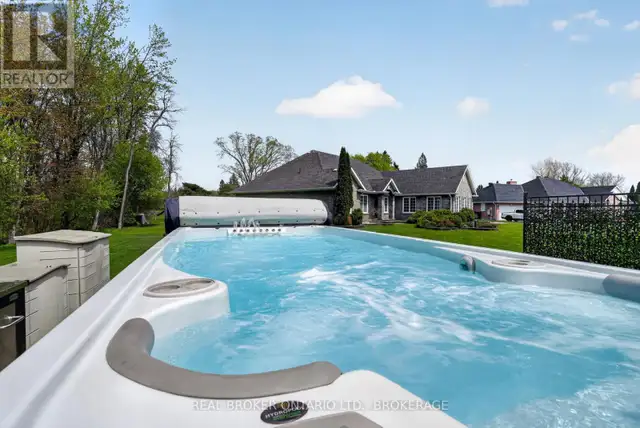 6625 SUTHERLAND AVENUE South Glengarry, Ontario in Houses for Sale in Cornwall - Image 40