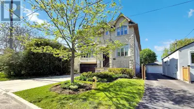 114 REINER ROAD Toronto (Clanton Park), Ontario