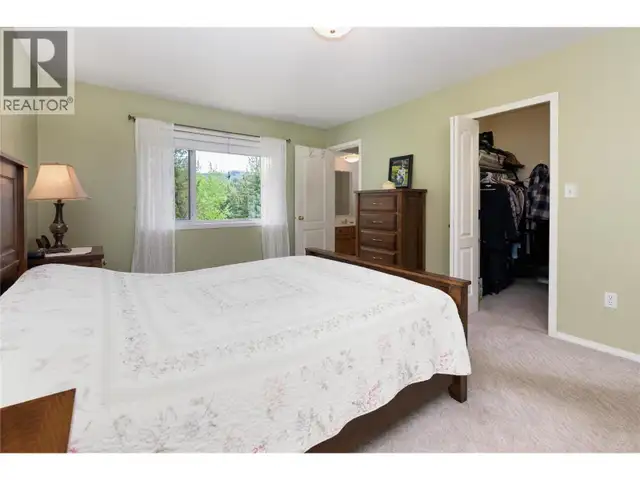 2240 97B Highway SE Salmon Arm, British Columbia in Houses for Sale in Kamloops - Image 13