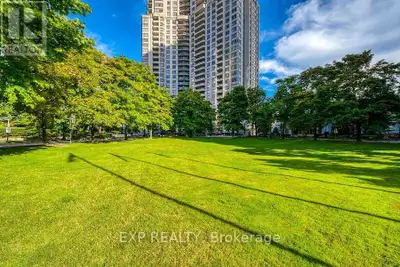 1206 - 35 KINGSBRIDGE GARDEN CIRCLE Mississauga (Hurontario), On