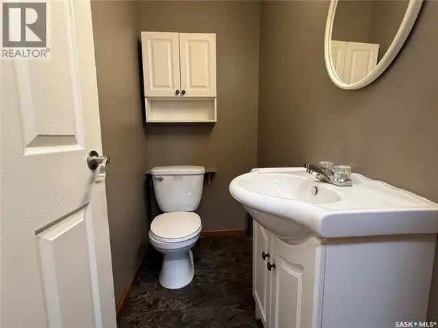 231 Kiezie Channel DRIVE Buffalo Narrows, Saskatchewan in Houses for Sale in La Ronge - Image 10