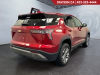The 2026 Chevrolet Equinox LT FWD blends bold design, advanced safety, and everyday versatility into... (image 4)