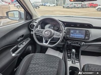 Experience modern efficiency and everyday practicality with the 2025 Nissan Kicks SV. This used comp... (image 9)