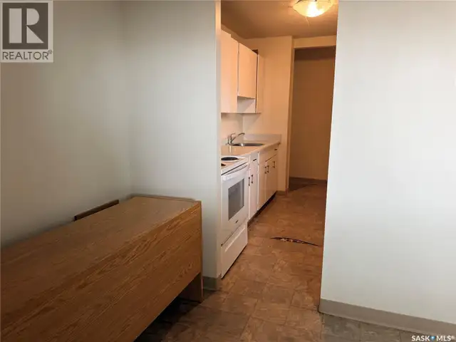 12 19 Centennial STREET Regina, Saskatchewan in Condos for Sale in Regina - Image 11