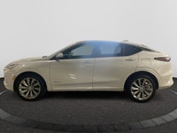 Welcome to Capital GMC! Check out this vehicle's pictures, features, options and specs, and let us k... (image 1)