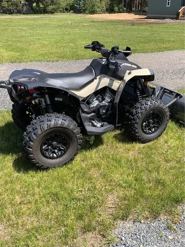 2022 CAN AM RENEGADE 1000R (FINANCING AVAILABLE) in ATVs in Strathcona County - Image 4