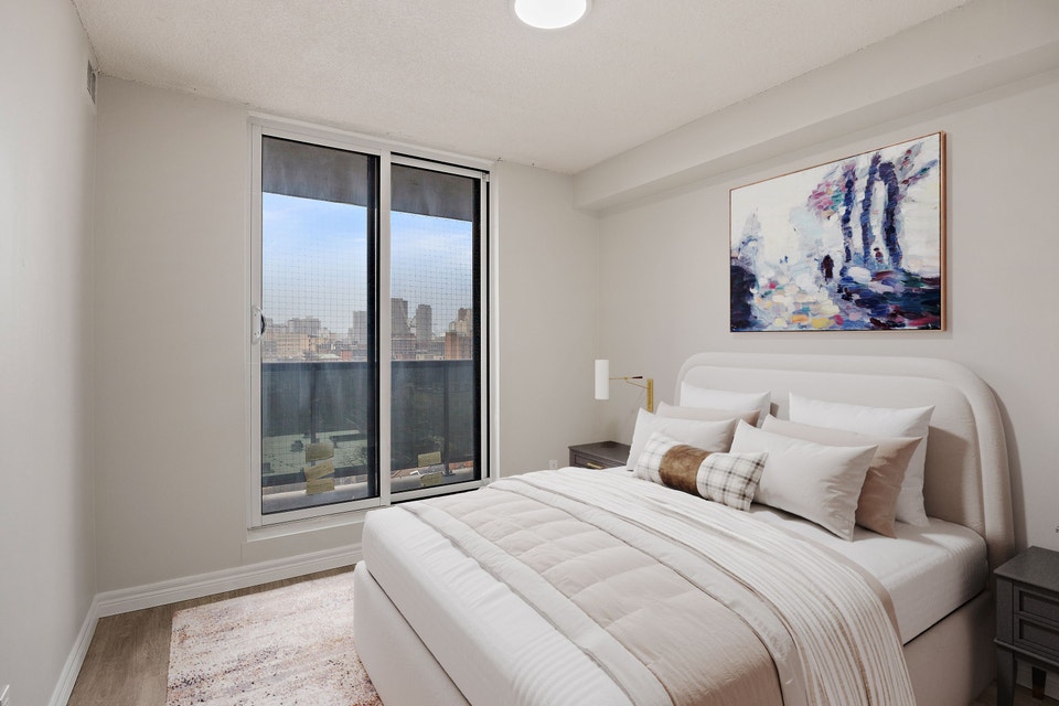 UPDATED 2 BEDROOM SUITE NOW AVAILABLE AT 100 FERGUSON! 5