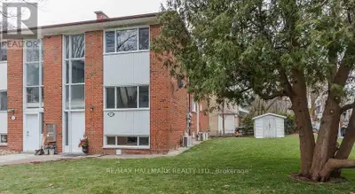Fantastic Leslieville Location! Newer lower suite in a well-maintained triplex featuring a fully ren...
