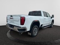 Welcome to Capital GMC! This 2026 GMC Sierra 2500HD in Glacier White Tricoat is equipped with 4WD an... (image 4)