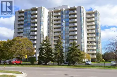 Welcome to effortless living in an established Burlington community where comfort, convenience and c...
