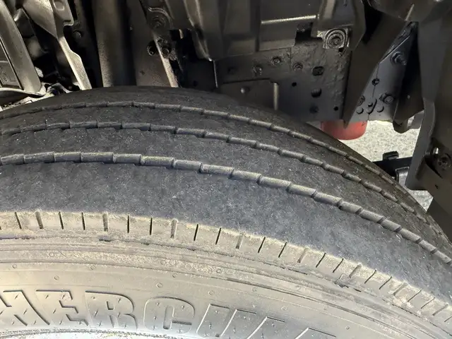 2019 Isuzu NRR 20 Foot Cube Van in Heavy Trucks in Delta/Surrey/Langley - Image 48