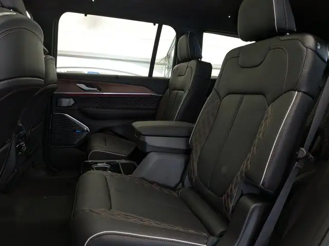 2026 Jeep Grand Cherokee L Summit * - Pano Sunroof - Palermo in Cars & Trucks in Calgary - Image 38