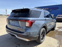 THE PRICE YOU SEE, PLUS GST. GUARANTEED!APPLE CARPLAY/ANDROID AUTO COMPATABLE! PREVIOUS FORD EXECUTI... (image 8)