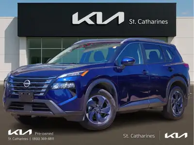 This accident-free and low km 2025 Nissan Rogue SV Moonroof is perfectly tailored for the demands of...