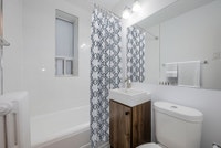 Fully renovated 1 Bedroom Apartment for Rent in the Heart of Midtown Toronto steps to transit, shopp... (image 4)