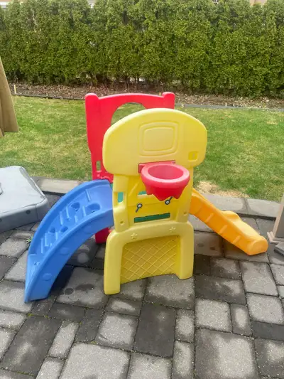 LOWEST PRICE IS $45 NOTHING LOWER WILL BE ACCEPTED! used but lots of life left lots of fun for kids...