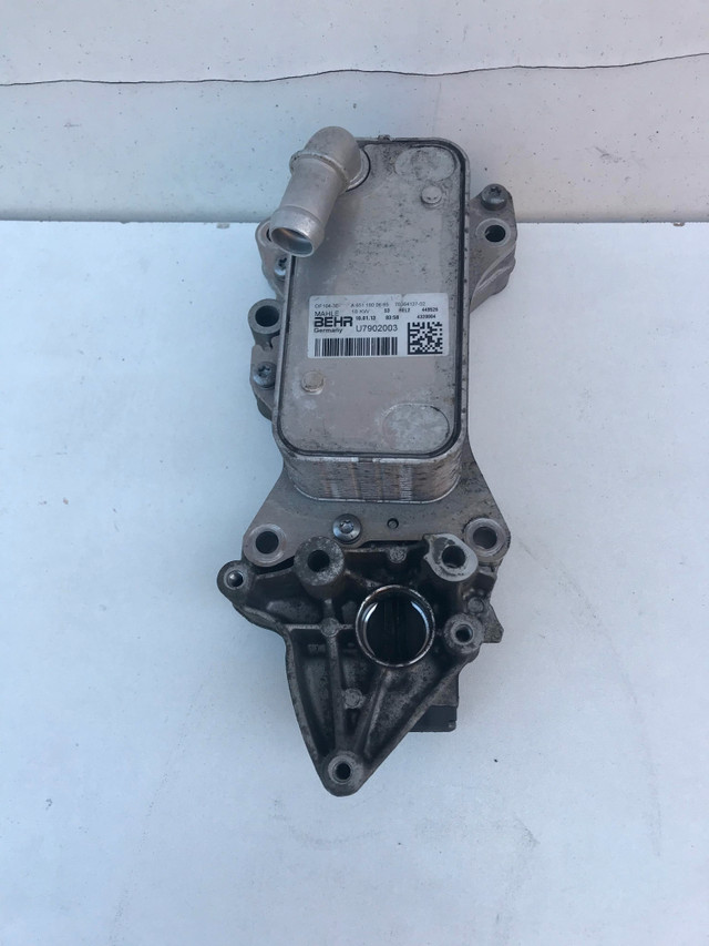 MERCEDES "GLK 250" ENGINE OIL COOLER in Engine & Engine Parts in City of Toronto