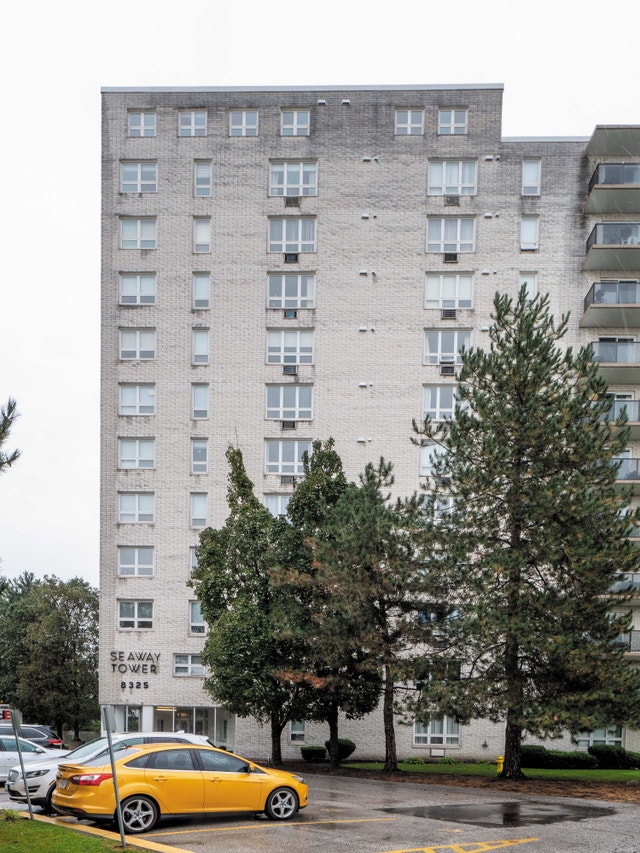 Windsor Bachelor Apartment for Rent Variety of apartment styles Long