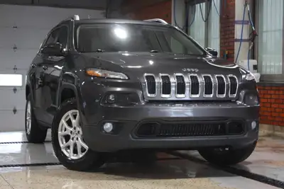 2015 JEEP CHEROKEE NORTH 4X4 AUTOMATIQUE V6 169000KM TOUT EQUIPE AIR CLIMATISE GROUPE ELECTRIQUE SIE...