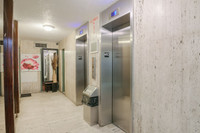 Akelius studio apartment for rent. Located near Saint-Mathieu in the Downtown - Guy Concordia neighb... (image 6)