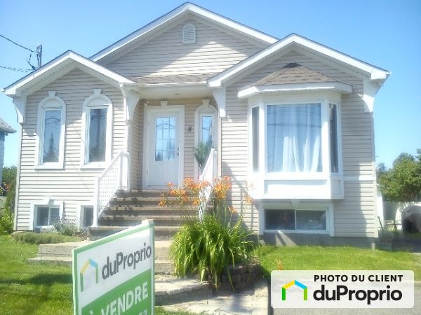 $579,000 - Bungalow for sale in Ste-Therese — photo 1