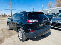Zoomer Auto 2019 Jeep Cherokee North 4X4 comes with Remote Starter, Bluetooth, Power Heated Seats, B... (image 3)