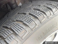 Come see this 2024 Chrysler Pacifica Touring-L before it's too late! *You Can't Beat the Price with... (image 9)