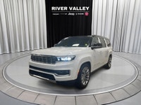 PREMIUM GROUP II, 22 SATIN-CARBON ALUMINUM WHEELS, PALERMO LEATHER-FACED BUCKET SEATS, FRONT PASSENG... (image 7)