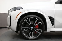 LIKE NEW! 1 OWNER LOCAL TRADE ONLY 8800 KMS, M SPORT EDITION WITH HEAD UP DISPLAY, HARMAN KARDON SOU... (image 4)
