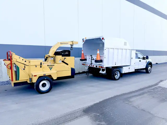 2019 FORD F-550 XLT EXTENDED CAB 4X4 DIESEL ALUMINIUM CHIP TRUCK in Heavy Trucks in Calgary - Image 8