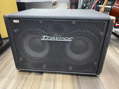 Traynor TC210 400W 2x10" Bass Speaker Cabinet, View more