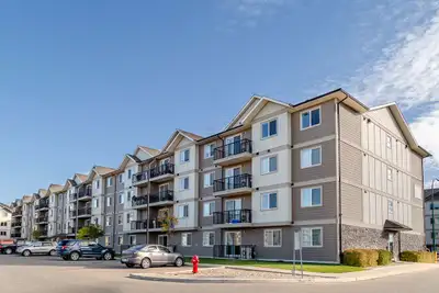 Broadstreet's Hartwell Place offers 2 bedroom pet friendly apartments for rent in the newly develope...