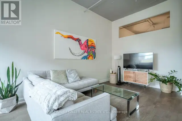 608 - 700 KING STREET W Toronto (Niagara), Ontario in Long Term Rentals in City of Toronto - Image 8
