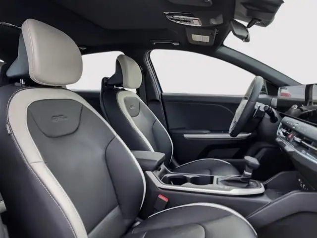 2025 Kia K4 GT-Line Turbo Limited premium feel, sporty edge, tur in Cars & Trucks in Medicine Hat - Image 10