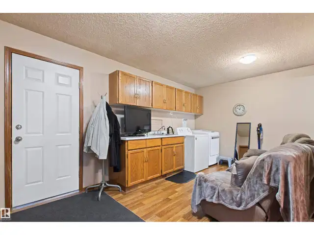 11139 157 AV NW Edmonton, Alberta in Houses for Sale in St. Albert - Image 22