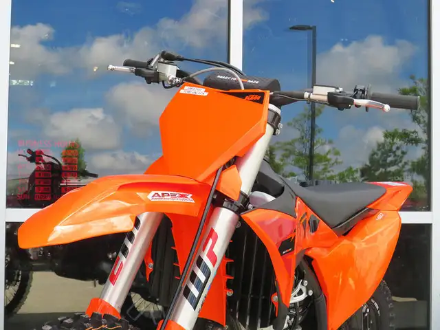 2025 KTM 450 SX-F in Dirt Bikes & Motocross in Cambridge - Image 10