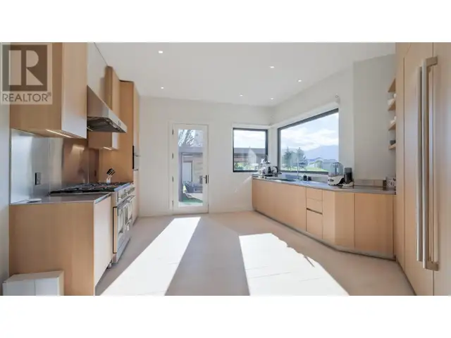 345 LOWER BENCH Road Penticton, British Columbia in Houses for Sale in Penticton - Image 21