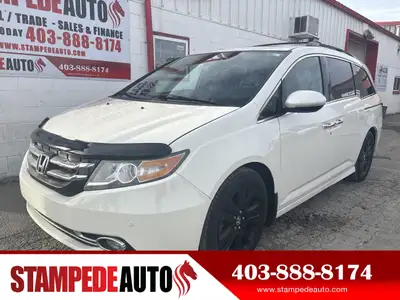 Touring | LEATHER | DVD | NAV | SUNROOF | PWR SIDE DOORS/HATCH Check out this 2016 Honda Odyssey Tou...
