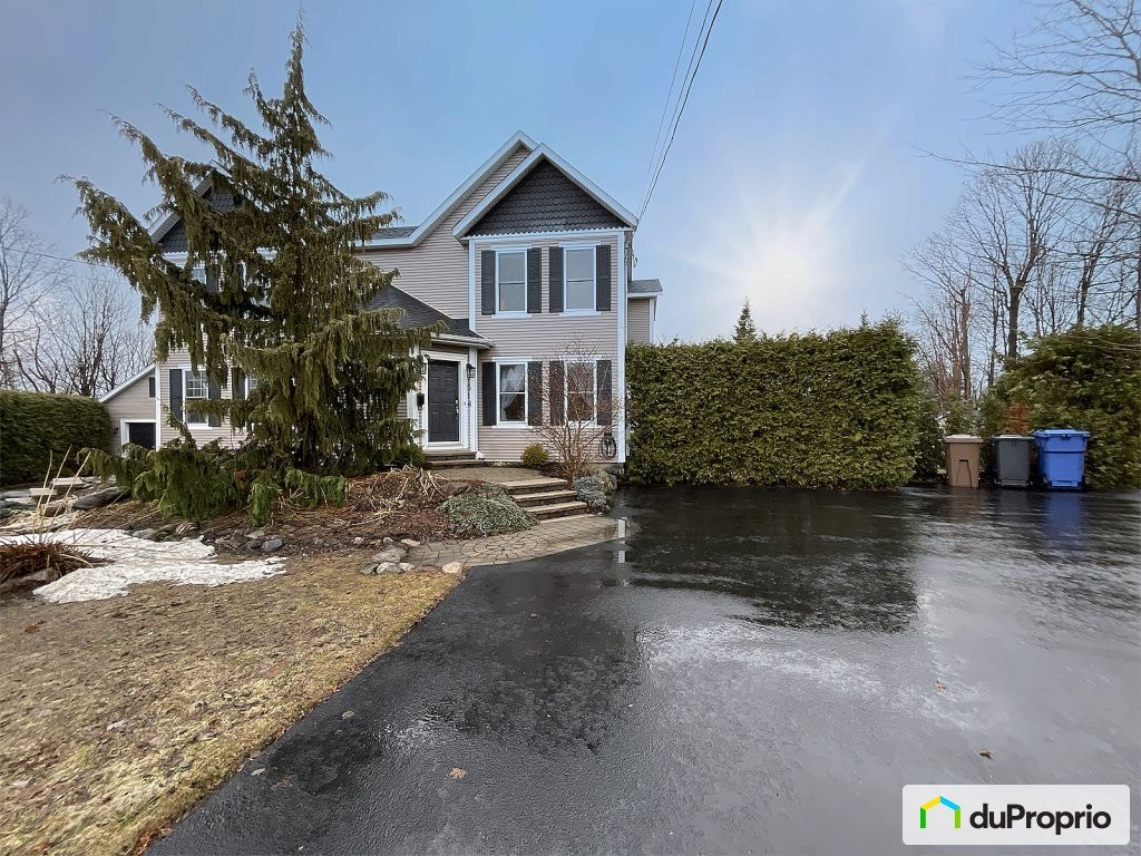 $625,000 - Semi-detached for sale in Granby — photo 1