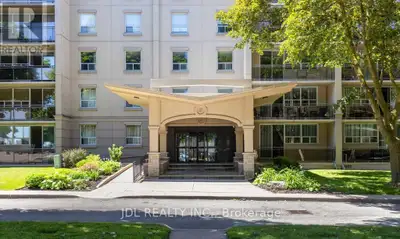 Furnished! Welcome to Stamford Place. This Two Bedroom Corner Suite Condo has Fantastic Views from t...